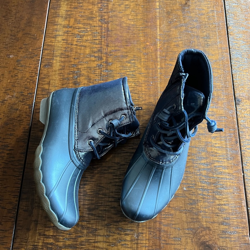 Sperry saltwater boots